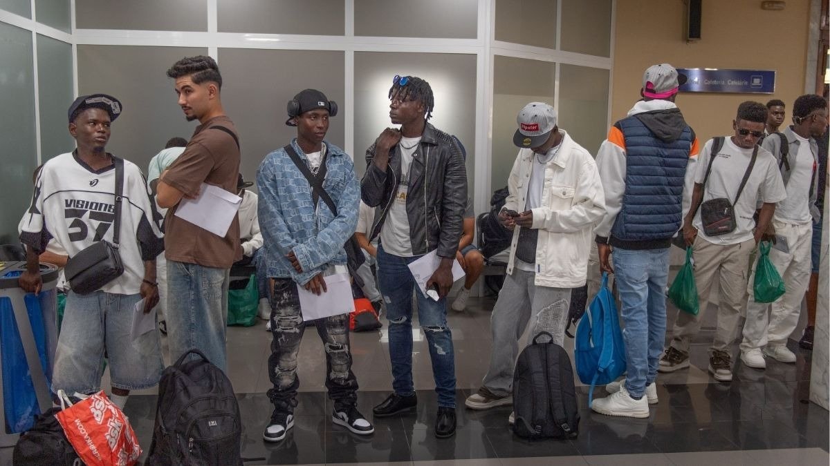 75f3970c-98b6-42b6-84a1-70b36c82207e